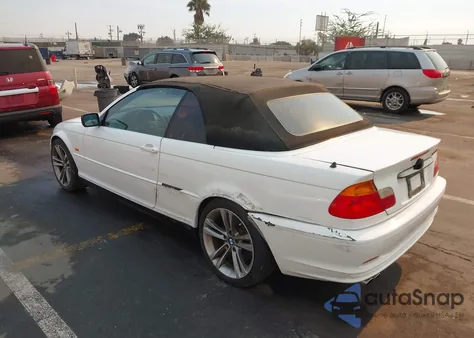 2001 BMW 330 Ci из США, поврежденный, VIN WBABS53401JU86736